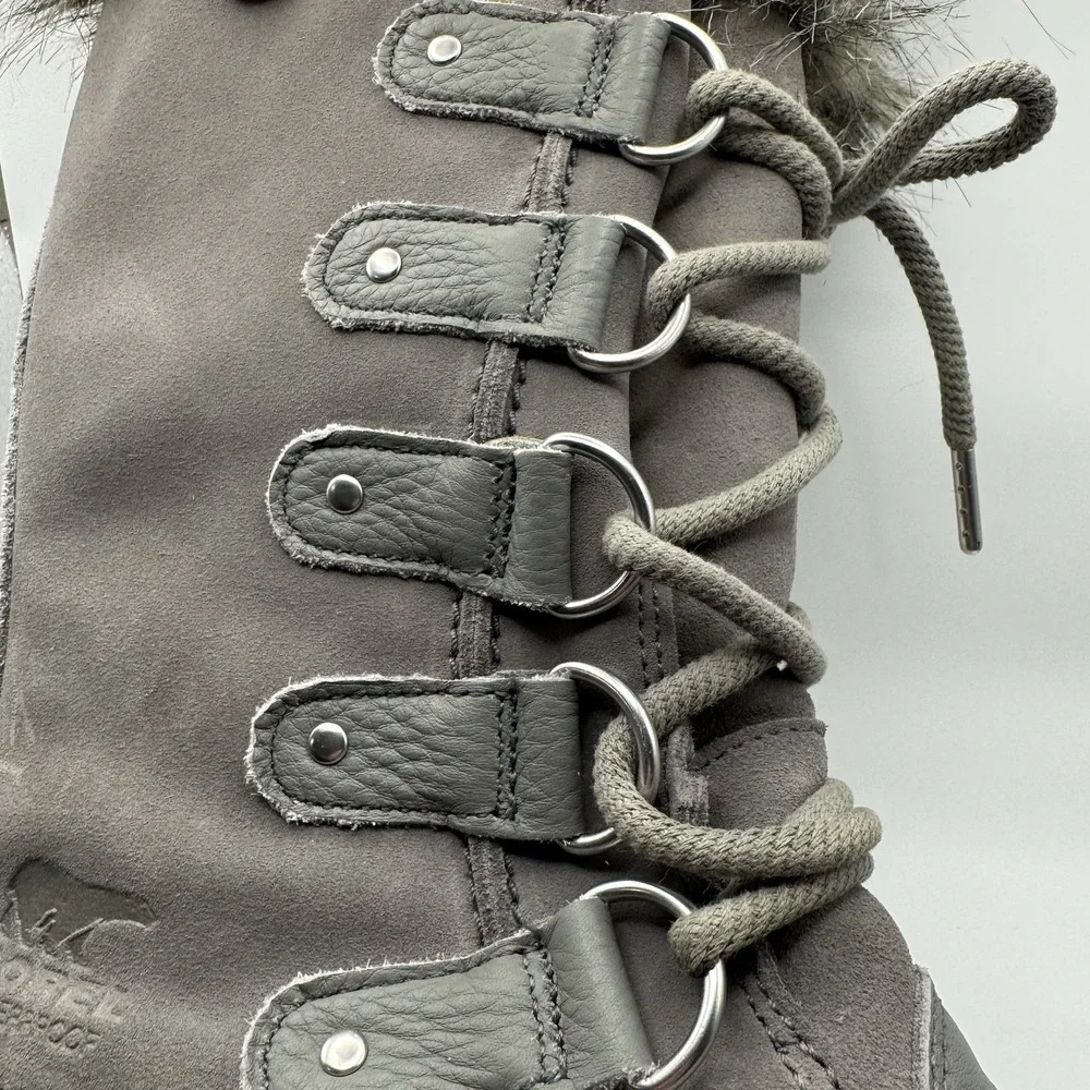 Sorel Waterproof Winter Boots Womens Size 7 Joan of Arctic Grey NL2429-052